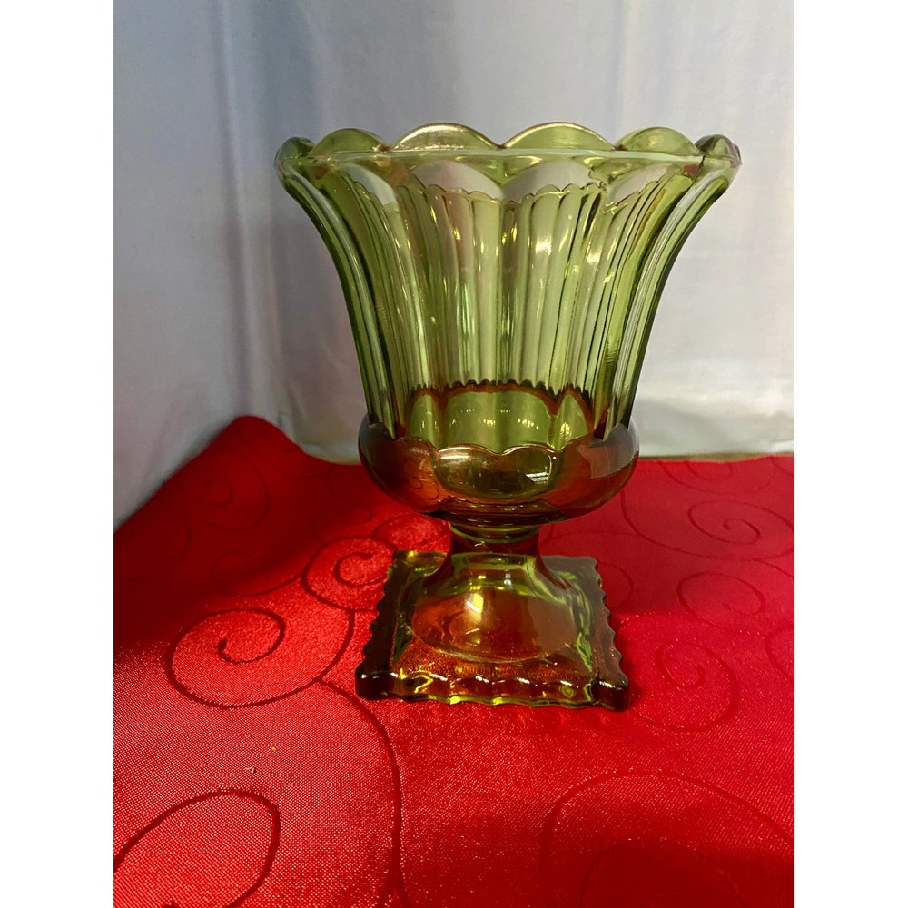 Vtg Indiana Glass Green Square Footed Pressed Glass Compote